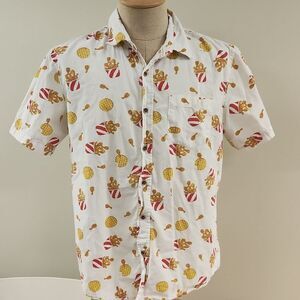 Chicken And Waffles Shirt L